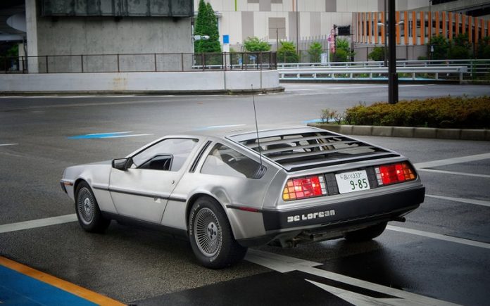 مسافری از آینده